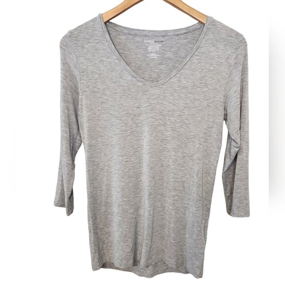 Majestic Filatures Soft Touch 3/4 Sleeve Top Size 3, Medium - Picture 2 of 6